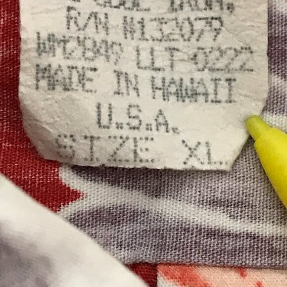 Bishop Street Hawaiian Shirt Men XL Red Flower 1/4 Button Up Pocket Pullover - Picture 4 of 11